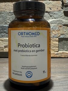 Probiotica met prebiotica en gember